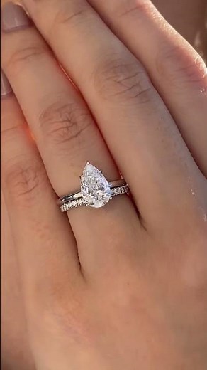 4 Ways to Wedding Band —Pear Shape Engagement Ring Edition