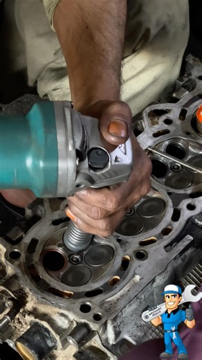 PRO SKILLS ENGINE HEAD VALVE SEAT GRANDING #viralshorts #workshop #head #tools
