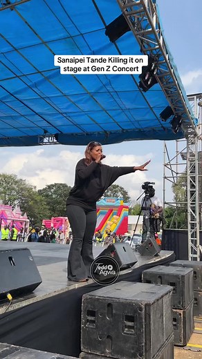 Sanaipei Tande Amina Amina Performance at Shujaaz Concert