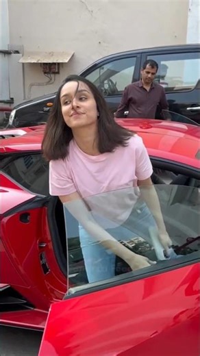 Shradha kapoor look gorgeous 🥰