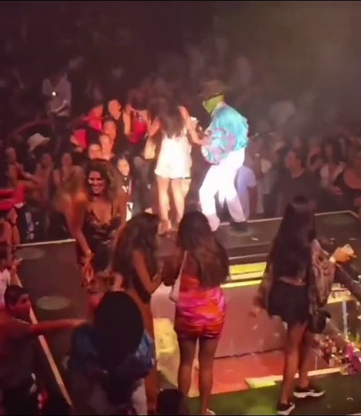 mucho viento #cocobongoshow #cocobongopuntacana🇩🇴 #cocobongobeachparty🍹🌅 #cocobongocancún #cocobongoplayadelcarmen