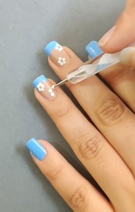 21M views · 73K reactions | Pretty and Easy Nail Art ⋆˚✿˖° #easynailart #nailpolish #nails #nailtips #blue #nailinspo | Iches ArteNails Supplies | Facebook