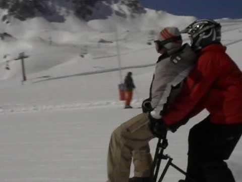 Snowscoot Biboard trotinette hiver riding crash extreme wheeling freestyle