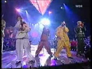 N sync - Here we go, For the girl who has everything, Tearin' up my heart (live).wmv