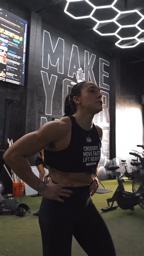 BOXR GYM: Home of CrossFit Downtown Miami on Instagram: "Push your limits and challenge your fitness at @boxrgym #crossfit 🔥🔥🔥 coach @winternicolette"