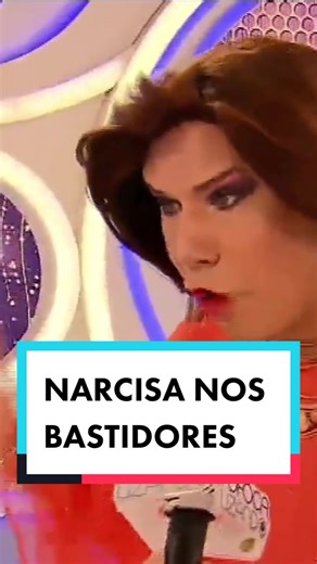 Narcisa: Risadas garantidas no Programa Eliana