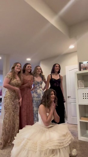 Matching Prom Dresses for Best Friends Reaction Videos