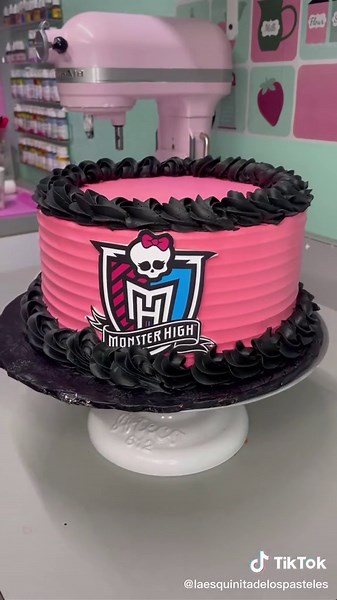 Pastel Monster High Halloween Cake Decorating Ideas