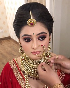 15M views · 474K reactions | Today is a smokey eye day .. in the...