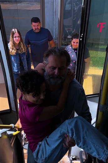 2.5K views · 34 reactions | Witness a heartwarming act of kindness as a bus driver assists a girl in a wheelchair | Fabiosa Philippines | Facebook