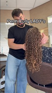 Big curly wave volume perm on long and very stright hair #dauerwelle #locken #beachwaves #looseperm