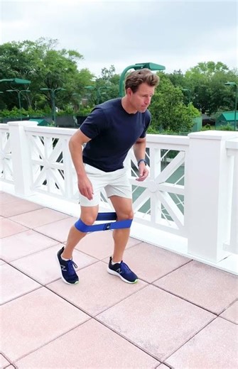 Diagonal Monster Walk with Band