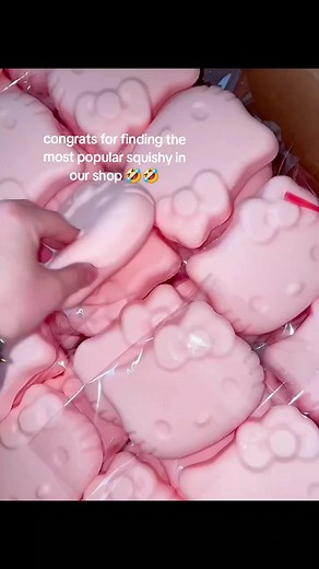 Welcome to join the squishy hello kitty lovers! 🔗 in our profile! #linkinbi0➡️ #slowrisingsquishy #slowrisingsquishies #slowrisinghellokitty #squishytoys #squishylover