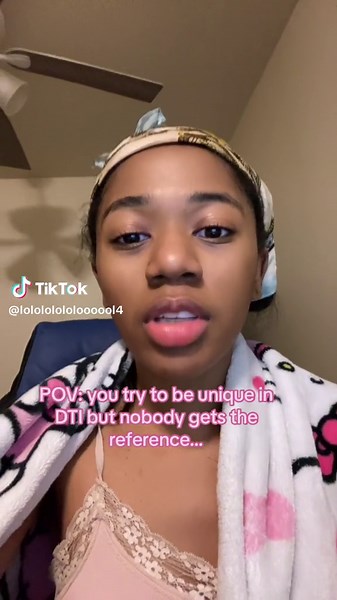 Trying to Be Unique in DTI - Roblox Alien Messy POV