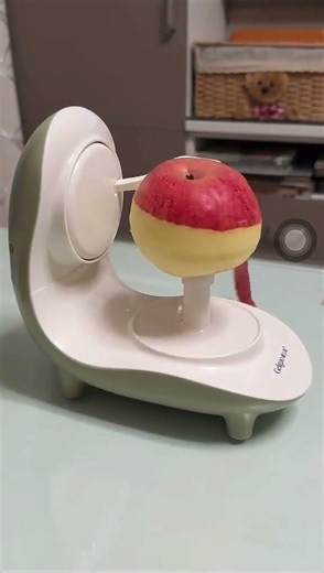 Amazing chinese product gives U a 100% perfect 🍎！#machine #china #tech #apple