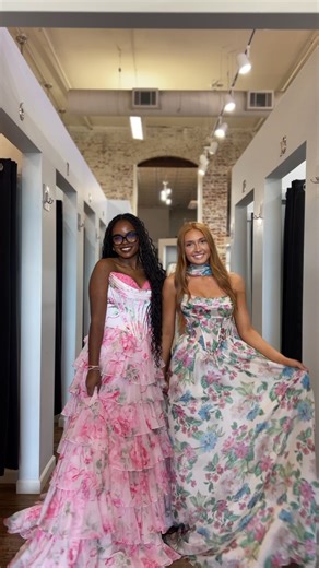 ★ Normans ★ on Instagram: "Find the hottest prom trends for 2026 right here at Normans! ✨ Book your appointment for a personalized shopping experience with a season stylist! 👈 We have dresses for every budget! 🤩 #prom#promdress#promdresses#prom2026#hoco#homecoming#hocodress#homecomingdress#sherrihill"