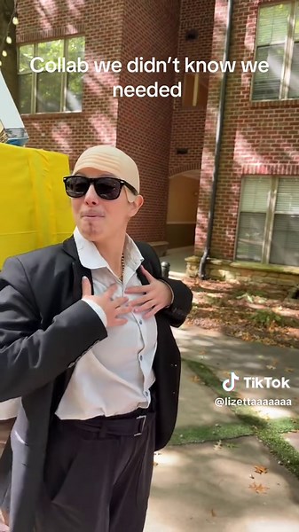 Creative Halloween Costumes Featuring Pitbull and SpongeBob