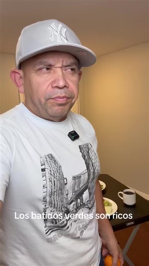 Delicious Green Smoothies: A Healthy Blend