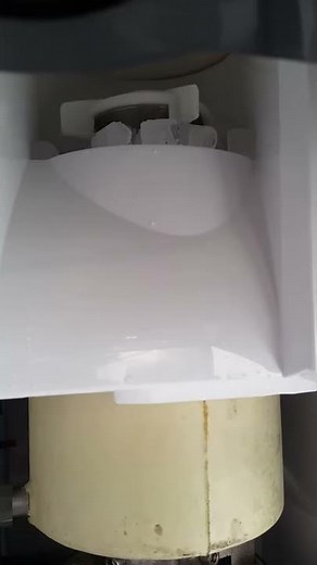 Scotsman Brilliance Series SCN60 testing the replacement auger assembly