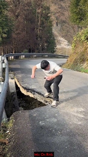 Real Hero On Road 🛣️ Unexpected Help Caught On Camera!