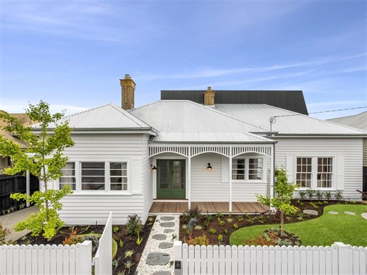 Wine cellar, sunken fire pit the toast of luxe Geelong West renovation - realestate.com.au