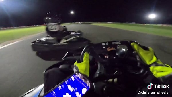 Mastering Go-Kart Racing Techniques for Focused Drivers