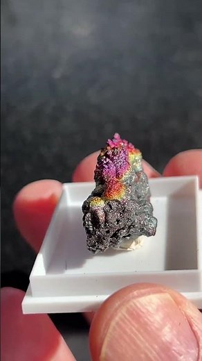 Quality Rainbow Goethite. Tharsis, Alosno, Huelva, Andalusia, Spain. Perfect two sides.