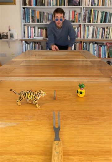 Top Indoor Mini Games for Fun and Engagement