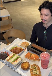 POV Makan Roti Je untuk Lunch di Tous Les Jours Malaysia