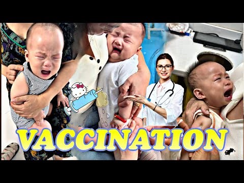 1-Year-Old Baby Girl Receives Her 💉 Vaccination;🥲 Cute baby Crying Vaccination injection 💉
