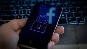 Facebook bug changes 14 million users' settings, Amazon Fire TV Cube makes Alexa the remote - Video