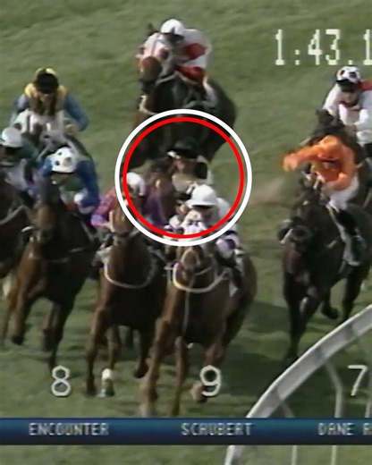 Some win! 👀 Damien Oliver produced a masterclass ride to claim his first Cox Plate on Dane Ripper at $40 in 1997 😮 Long Shot Cox Plate Winners 🗞️ https://bit.ly/4owpnYR | Racing.com