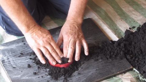 Metal Casting at Home: The Process of Making Spoked Wheel Castings