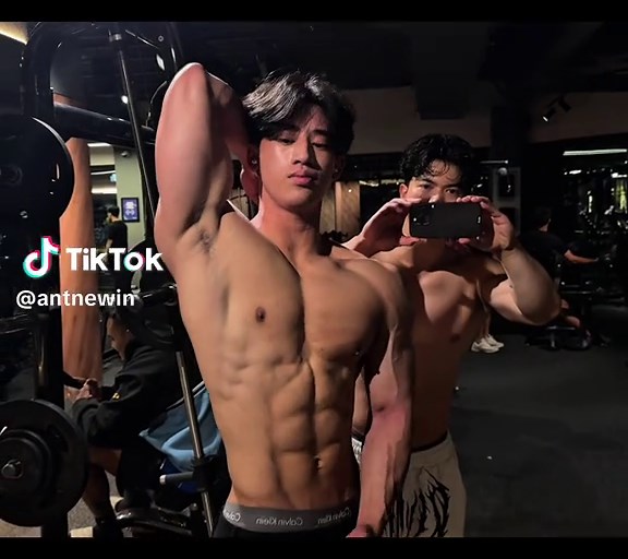 Training Abs: Mastering Ab Control