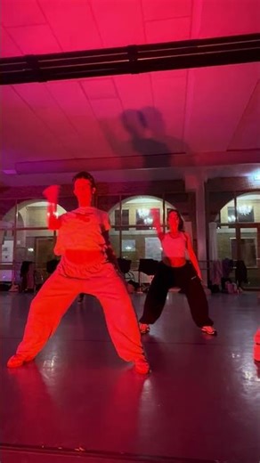 Run the World (Girls) remix - choreography
