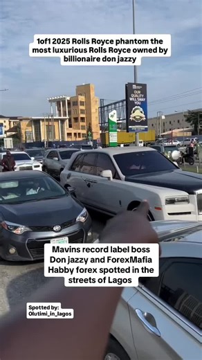 Don Jazzy and Habby Forex Spotted in Lagos Streets