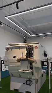 Looking for the perfect lightweight and durable truck camper? This fiberglass truck camper might just be the one you've been searching for. In this video, we take a deep dive into its design, features, and real-world performance on and off the road. 🚐 Key Highlights: Ultra-light fiberglass shell — perfect for fuel efficiency All-season insulation for year-round comfort Smart space-saving interior layout Built for overlanding, off-grid camping, and remote travel Whether you're a weekend warrior 