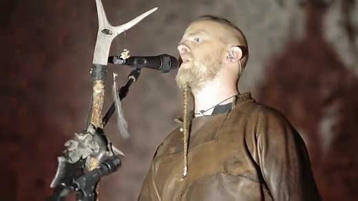 H e l v e g e n (here featuring AURORA) is a song about death, dying and remembering those who have passed. About crossing over and about letting go. It is a song about searching for lost songs and old traditions. Filmed by Broadstone Film at Bergenhus Fortress in Bergen, Norway on August 22 2018. Sound recorded by Stein David Baastad. Mixed by Iver Sandøy/Solslottet Studio. Watch on YouTube https://youtu.be/FnkTuHP9q3o Watch on Vimeo https://vimeo.com/294135990 | Wardruna