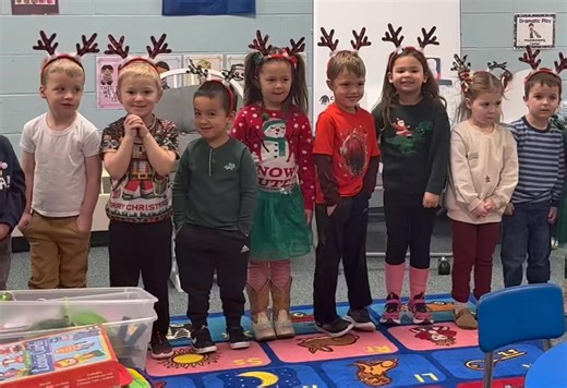 We went to Douglas Cove retirement home to do some Christmas caroling, play games and have hot chocolate!! This was our practice before we went! ￼ | Lakeside Learning Centers