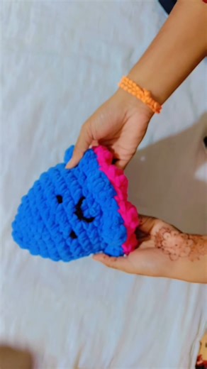 Reversible octopus 🐙 #crochet #crochetcreative #crocheting #crochetinspiration #octupus #toys