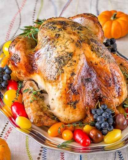 Best Roast Turkey Recipe (No Brine) ~Sweet & Savory