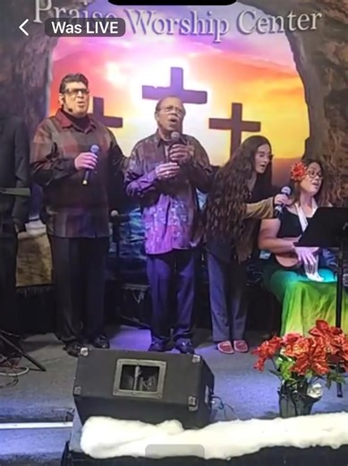 Our entire congregation stood to sing O Holy Night, and it completely melted my heart. They sang with everything they had, and it sounded so beautiful, don’t you agree? I just love my church. ❤️🙏🤩 | Praise Worship Center