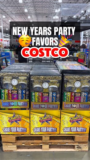 Costco just stocked New Year’s party favor packs and these make hosting effortless. The “Shake Your Party” and “Party Time” gold sets have everything you need to ring in the new year without running to multiple stores—share this with your NYE host friend! #costcofinds #costcowonders #costcoinfluencer #costco #newyearsparty #partyfavors #nye #costcobuys #costcodeals | Costco Wonders