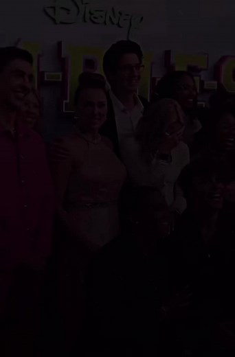 zed and Addison fan page on TikTok