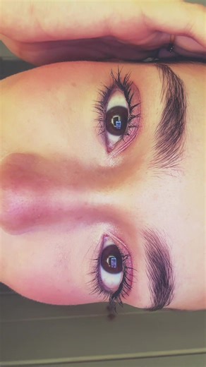 Os vídeos de dailymanucardom1 (@dailymanucardom1) com original sound - Katie😋