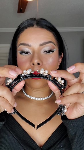 1.4M views · 10K reactions | Hairstyles tutorial #reelsviralシ #viralreels #trendingreels #polygelnails #reels #trend #hair #video #nailartist #hairstylist #makeup #haircut #nails | Marisol Beauty Tutorials | Facebook