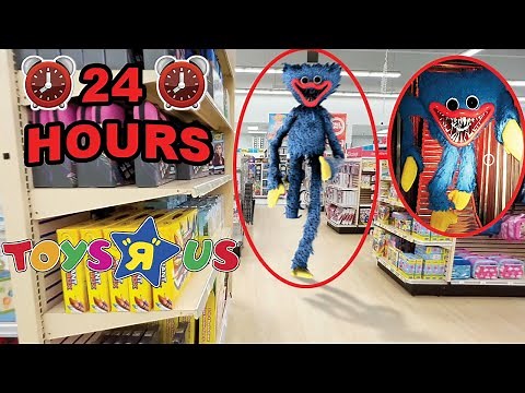 DONT STAY OVERNIGHT AT TOYS R US OR HUGGY WUGGY FROM POPPY PLAYTIME APPEARS | 24 HOUR CHALLENGE!!