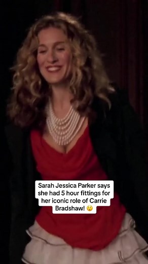 “In terms of Carrie, there were no rules.” Sarah Jessica Parker talks the fashion of Carrie Bradshaw and the 5 hour fittings it took to bring her #SATC character to life. #sjp #sarahjessicaparker #sexandthecity #fashion #style #character