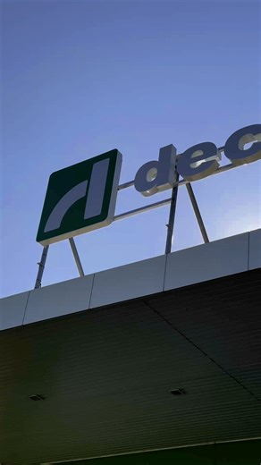 Pozrite si s nami, ako vyzeralo otvorenie novej predajne DECODOM v Košiciach. 💚 | Decodom