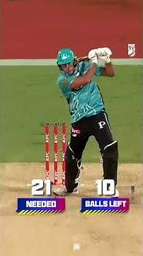 They never gave up 💪 Just another EPIC Big Bash match at The Gabba! #bigbash #bbl15 #cricket